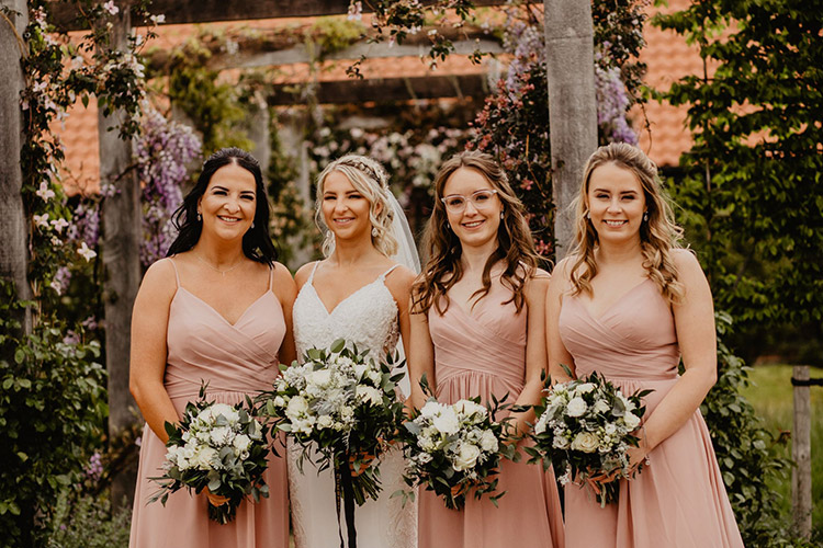 PHOTO-2022-03-28-21-22-04-2